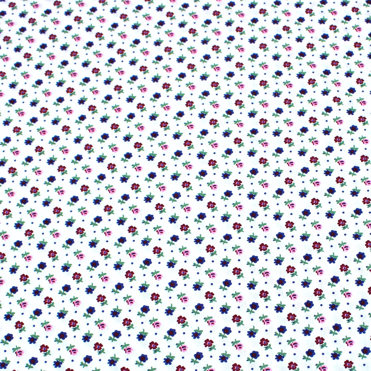 Per Metre Luxury Breathable Dressmaking Cotton Lawn - 60" (Small Flowers)