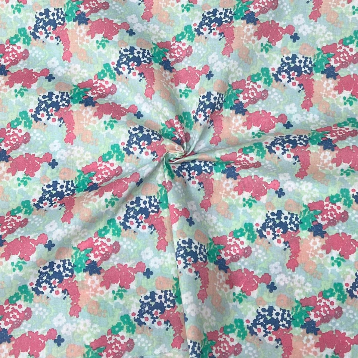 3 Metres, Luxury Poly-Cotton- 55" Wide- Flowers