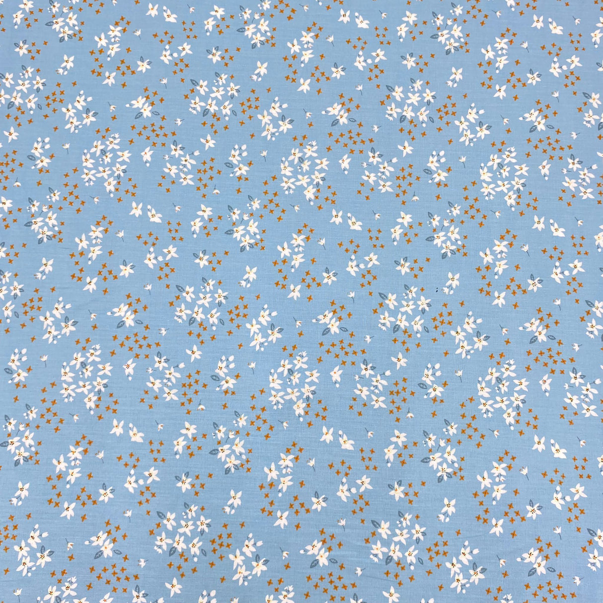 Per Metre Luxury Dressmaking 100% Cotton Lawn- 60" (Sky)