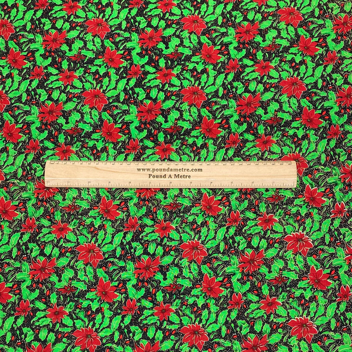 Per Metre Digitally Printed Gold Foil Christmas 100% Cotton- 45" Wide (Mistletoe)