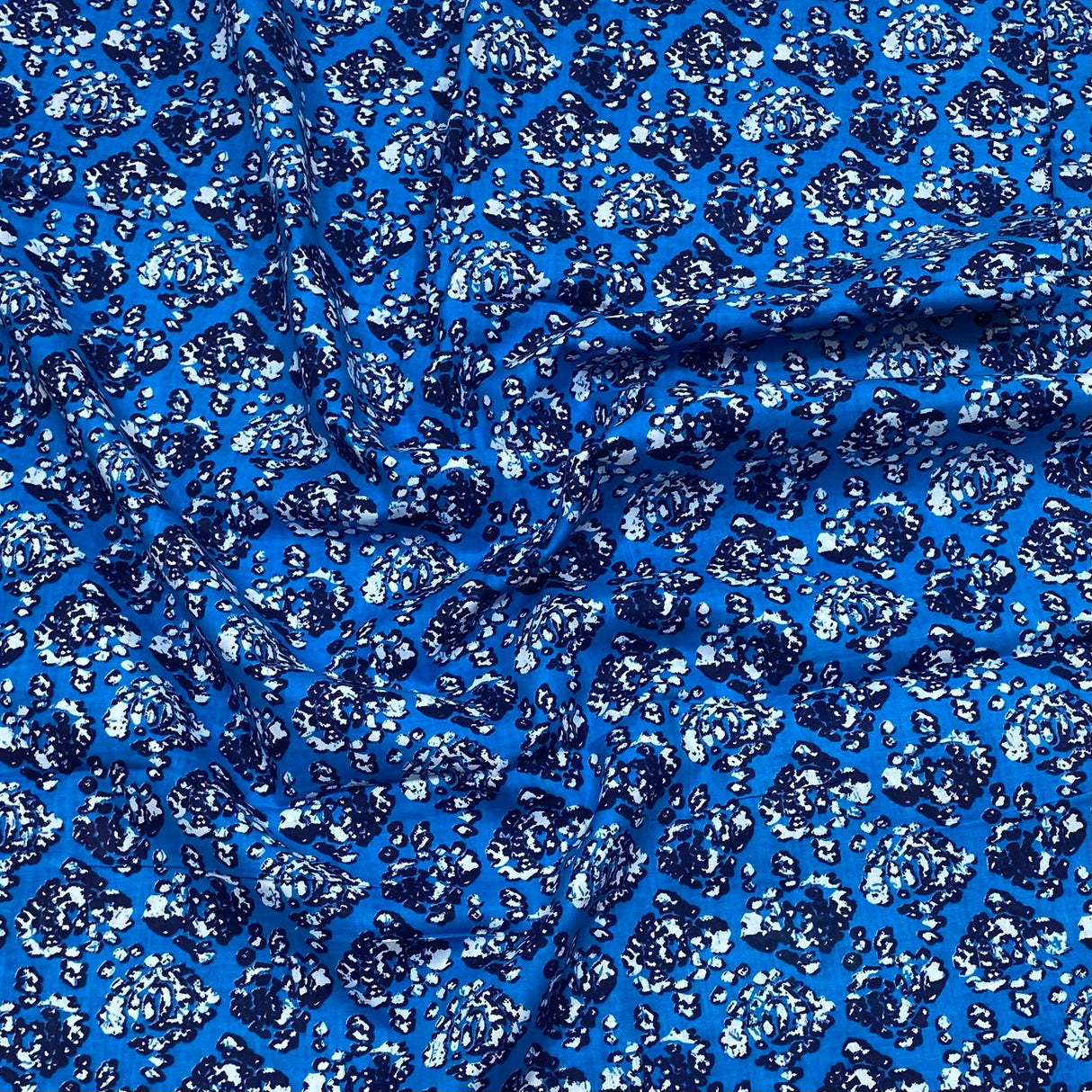 3 Metres Luxury 100% Cotton - 36" Wide - (Royal)