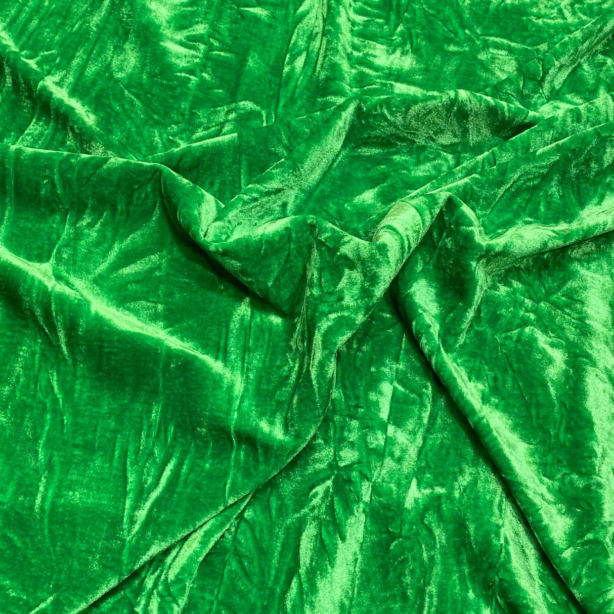 3 Metres Crushed Spandex Velvet 55" Wide (Green)