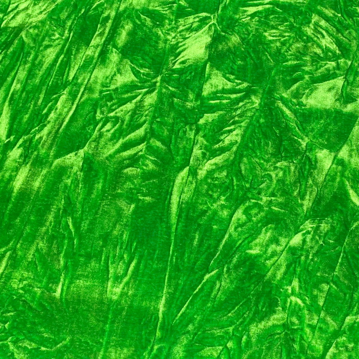 3 Metres Crushed Spandex Velvet 55" Wide (Green)