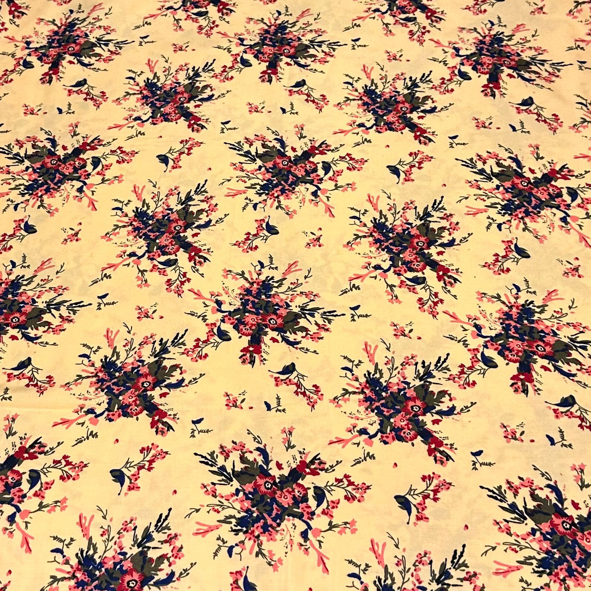 5 Metres Luxury 100% Cotton - 36" Wide - (Yellow Splash)