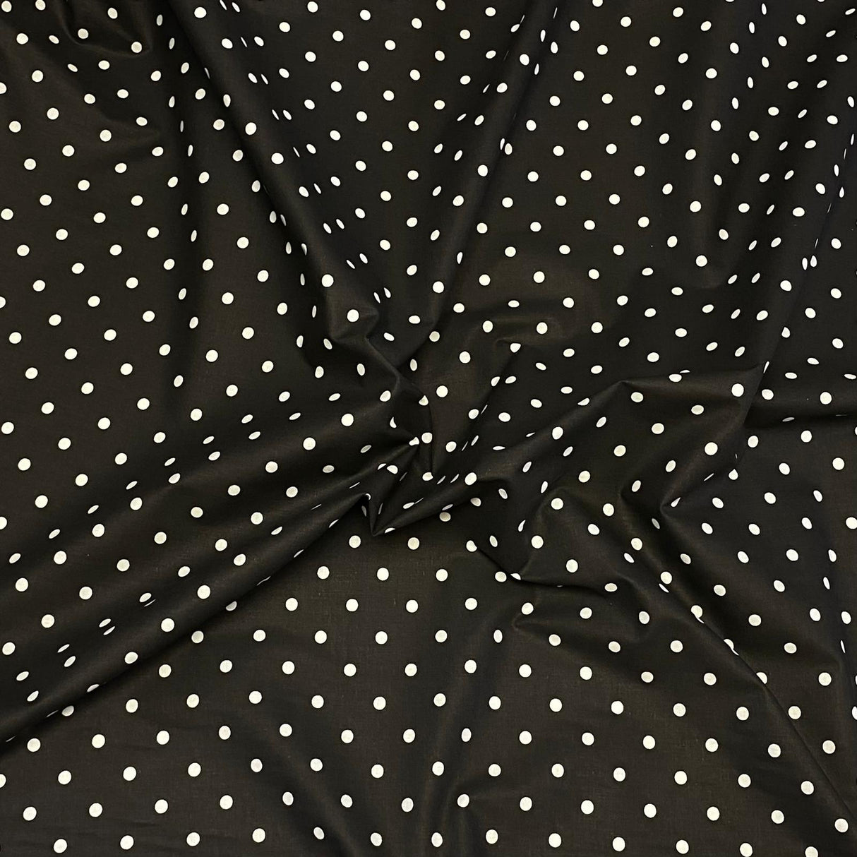 3 Metres Super Soft Printed Poplin Cotton - 63" Wide (Polka)