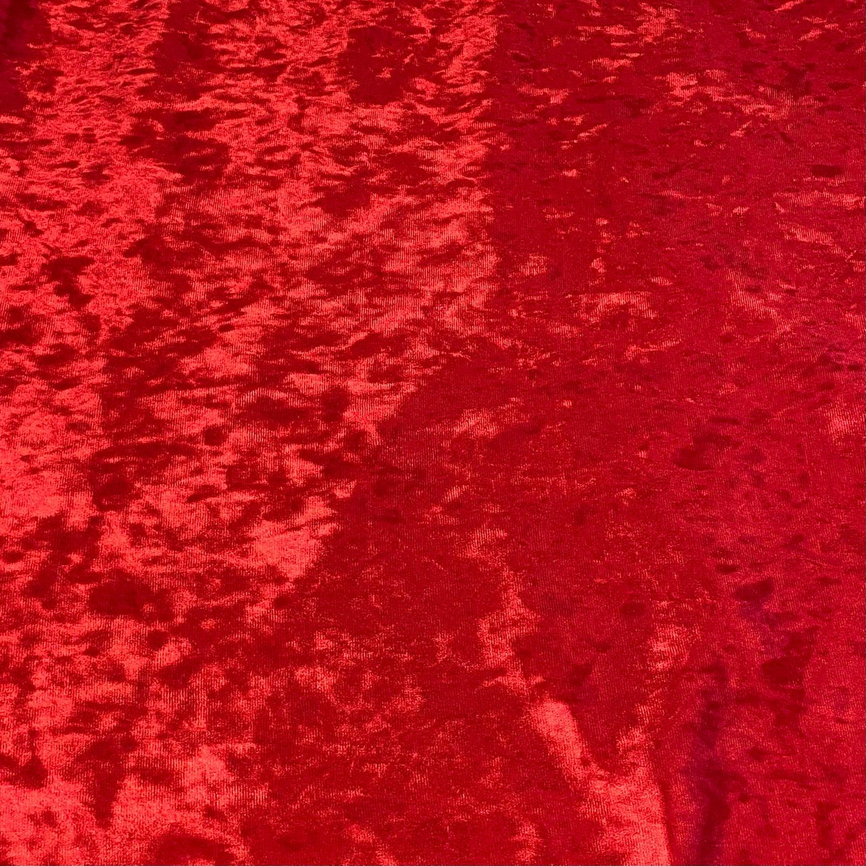 3 Metres Crushed Soft Velvet 55" Wide (Red)