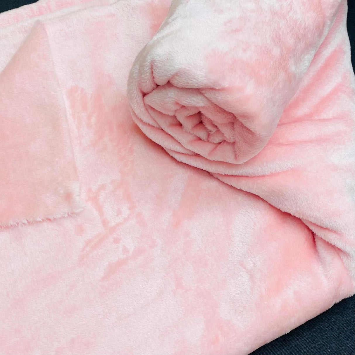 1 Metre Ultra Soft Premium Cuddle Fleece 60” Wide (Salmon Pink)