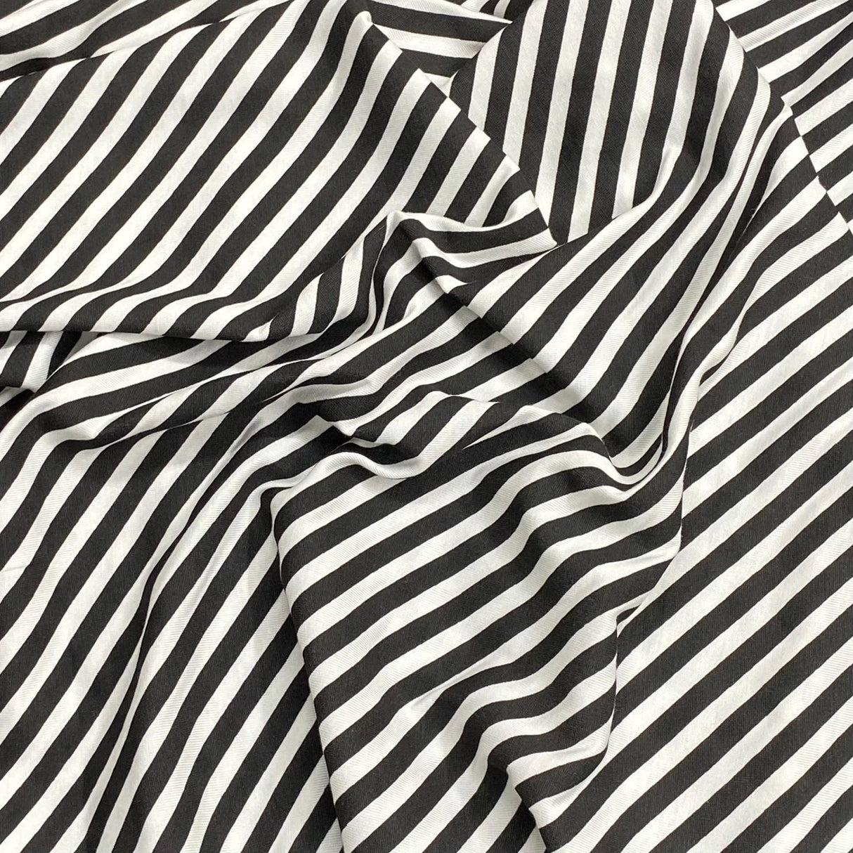 3 Metre Luxurious Soft Viscose Jersey - 55"-  (Black & White)