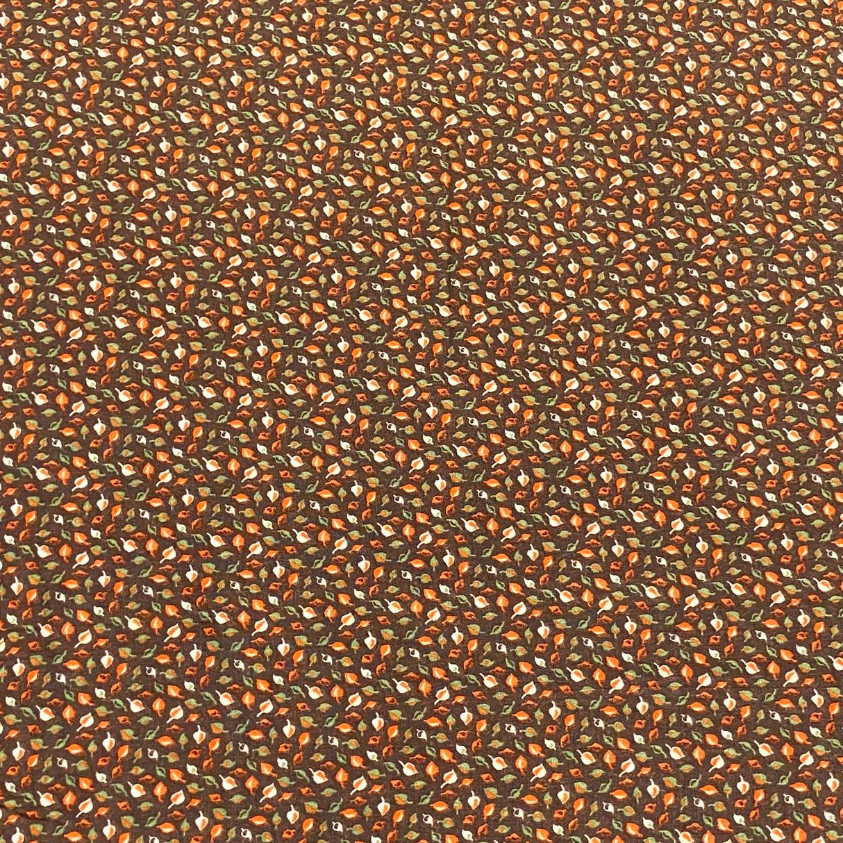 5 Metres Luxury 100% Cotton - 36" Wide (Brown Daisy)