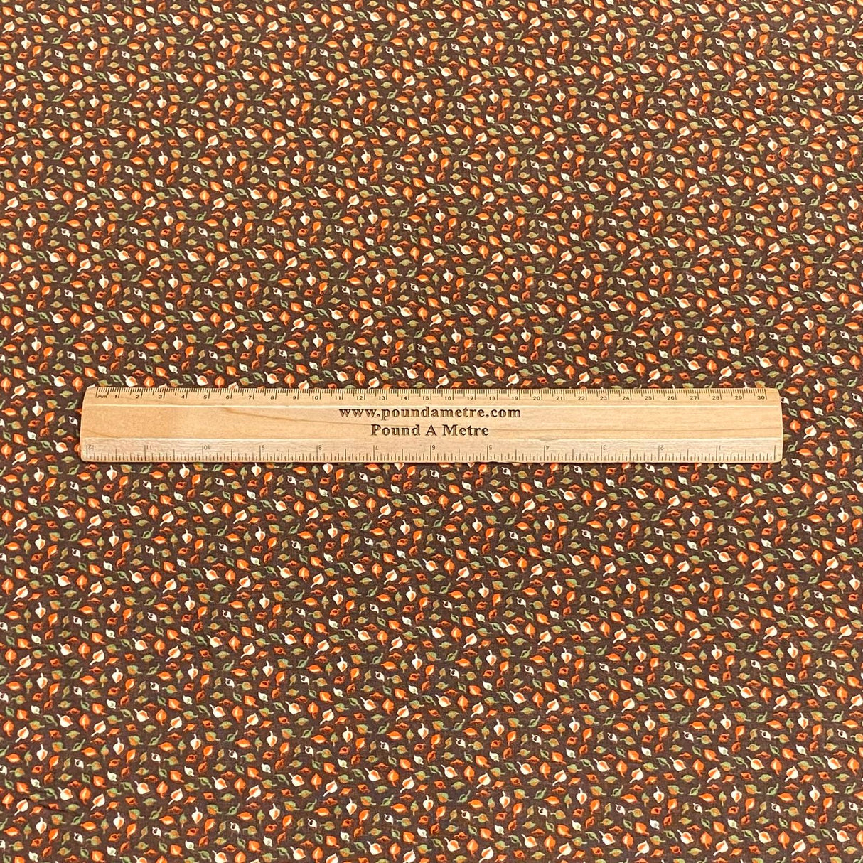 5 Metres Luxury 100% Cotton - 36" Wide (Brown Daisy)