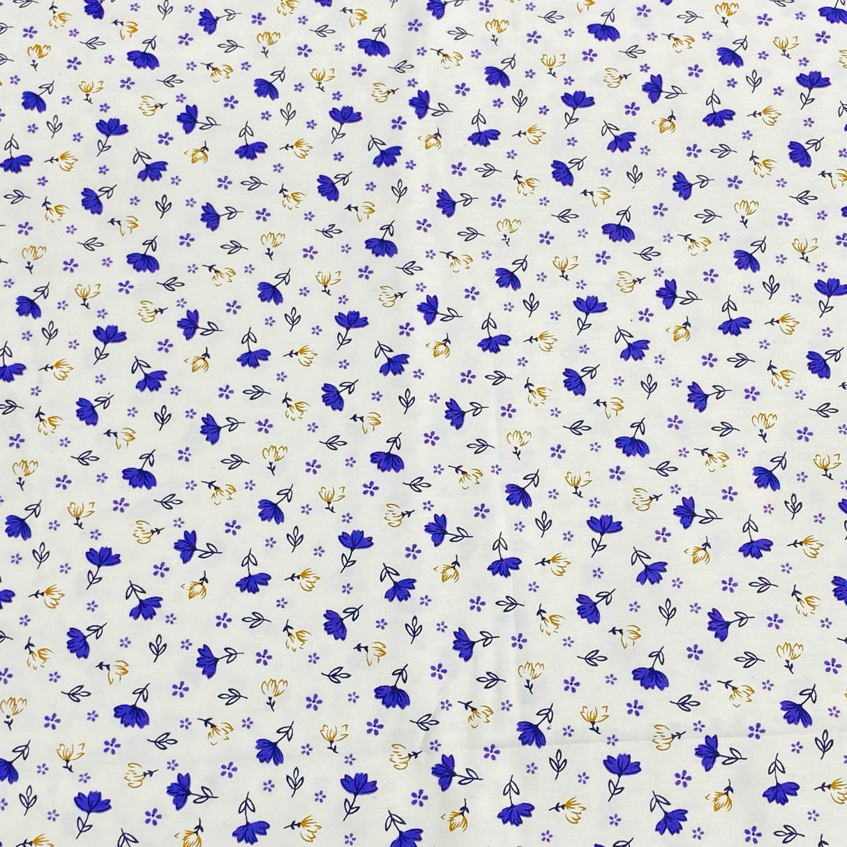 3 Metres Luxury 100% Cotton - 36" Wide ( Blue & White )